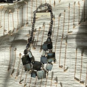 Kenneth Cole New York necklace